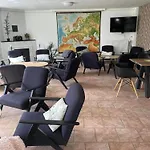 אכסניה Danhostel Vollerup *