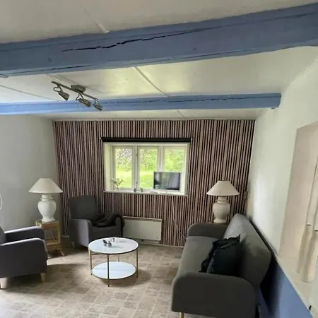 Danhostel Vollerup Хостел *