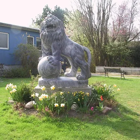 森讷堡瓦雷拉贝丹恩旅馆 旅馆 *