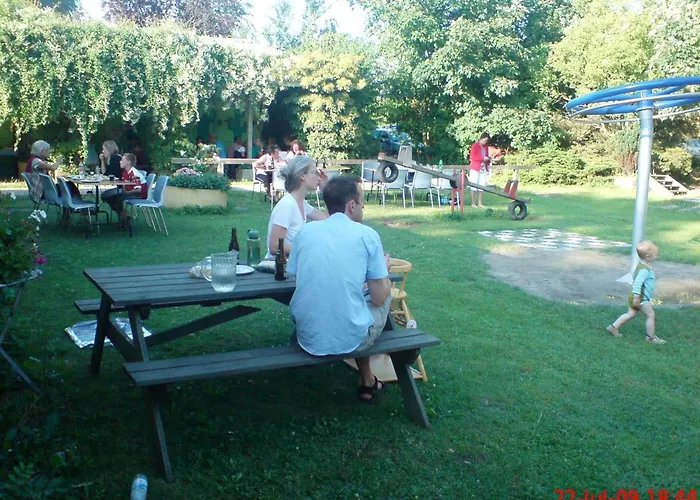 Хостел Danhostel Vollerup